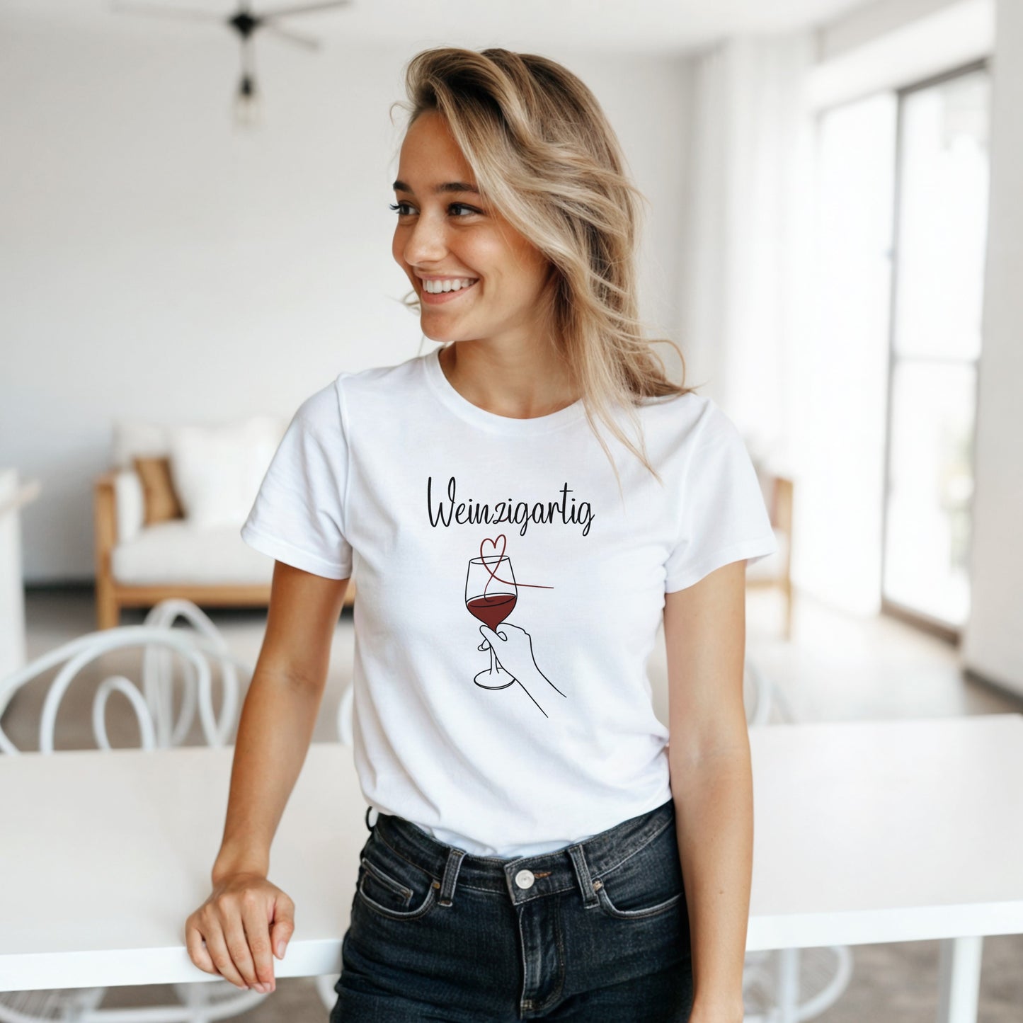 Weinzigartig Women's T-Shirt